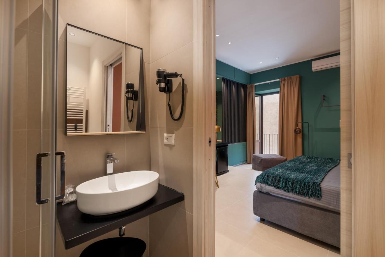 Hotel La Regina Del Duomo Catania Centro Zewnętrze zdjęcie